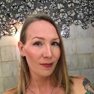 Meet your Posher, Molly